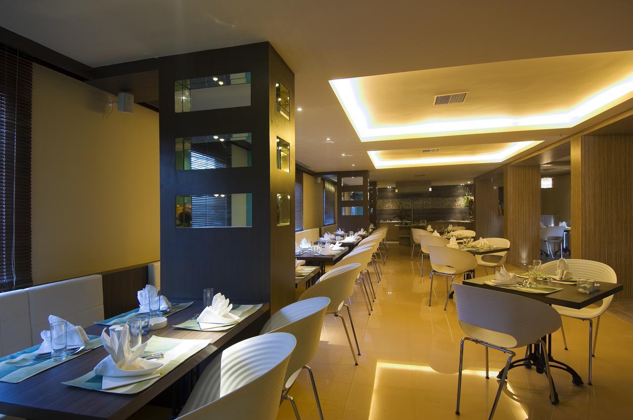 Mapple Whitefield Bengalúr Restaurace fotografie